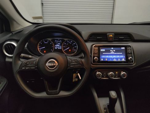 Used 2025 Nissan Versa S w/ Trunk Package FWD image 22
