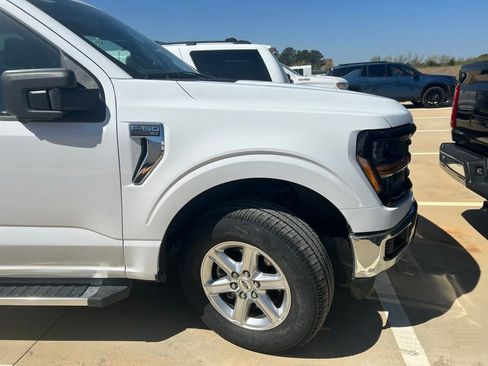 Used 2024 Ford F150 XLT image 2