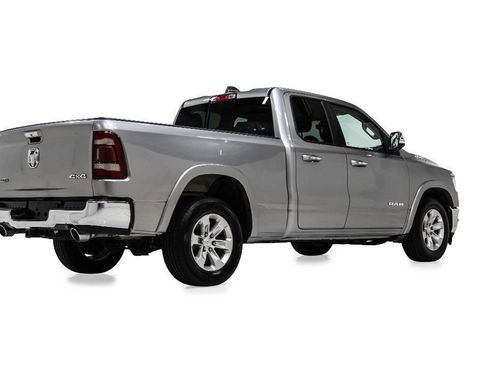 Used 2020 RAM 1500 Laramie AWD/4WD image 3