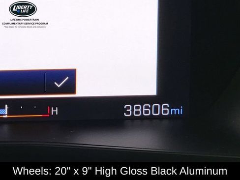 Used 2024 Chevrolet Colorado Trail Boss AWD/4WD image 28
