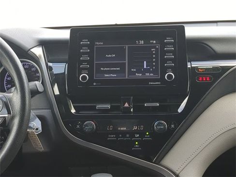 Certified 2022 Toyota Camry LE image 17