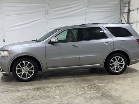 Used 2017 Dodge Durango Citadel w/ Technology Group RWD image 9