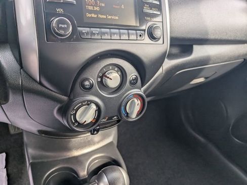 Used 2014 Nissan Versa Note SV w/ SL Package image 18