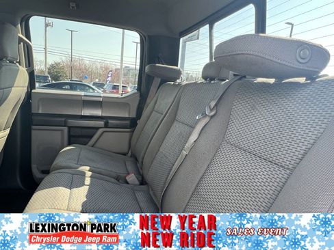 Used 2019 Ford F150 XLT w/ Equipment Group 302A Luxury image 9
