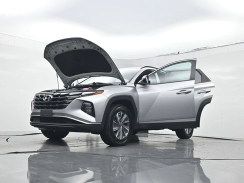 Used 2023 Hyundai Tucson Blue AWD/4WD image 31