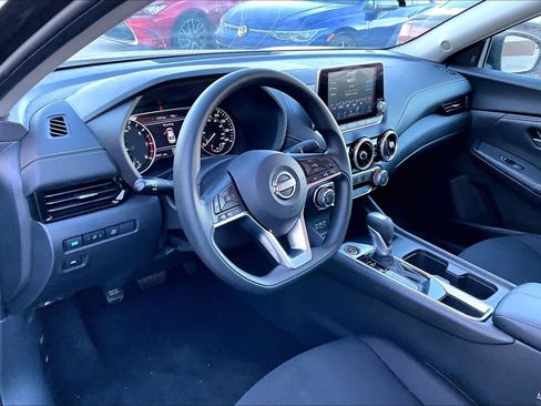 Used 2025 Nissan Sentra SV image 15