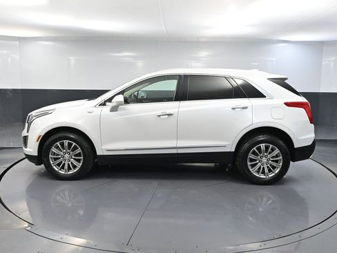 Used 2017 Cadillac XT5 Luxury image 10