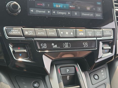 Used 2023 Honda Odyssey EX image 15