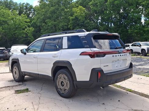 New 2026 Subaru Outback Limited AWD/4WD image 4