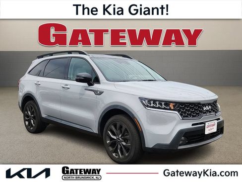 Certified 2023 Kia Sorento X-Line EX AWD/4WD image 1