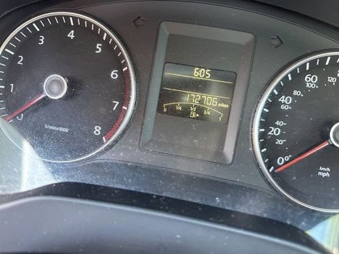 Used 2014 Volkswagen Jetta SE image 5