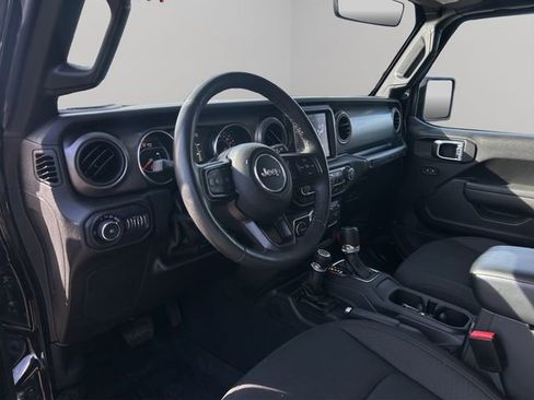 Used 2022 Jeep Wrangler Sport S image 27