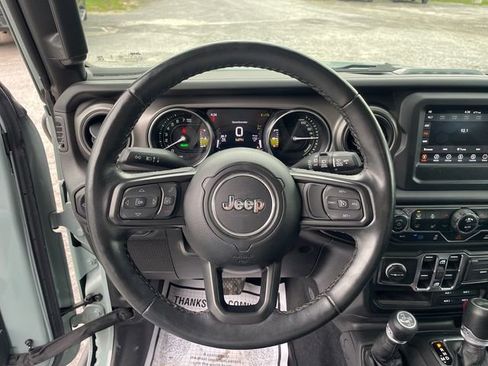 Used 2023 Jeep Wrangler Unlimited w/ Cold Weather Group AWD/4WD image 18