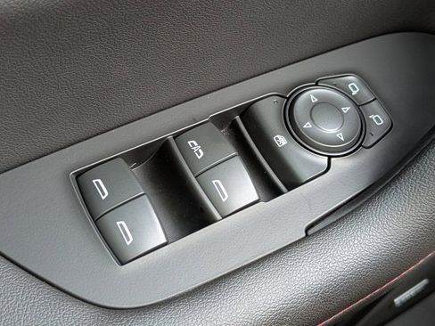 Used 2023 Chevrolet Blazer RS w/ Driver Confidence II Package FWD image 27
