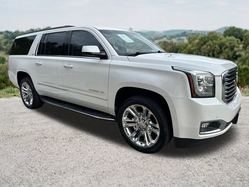 Used 2020 GMC Yukon XL SLT w/ Premium Edition RWD image 1