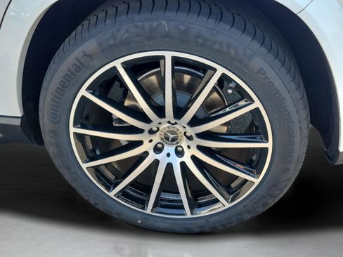 Certified 2023 Mercedes-Benz GLS 580 GLS 580 image 33