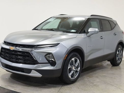 Used 2023 Chevrolet Blazer LT AWD/4WD image 9
