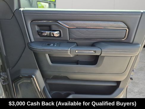 New 2026 RAM 3500 Limited AWD/4WD image 16