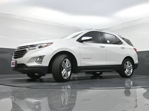 Used 2019 Chevrolet Equinox Premier AWD/4WD image 26