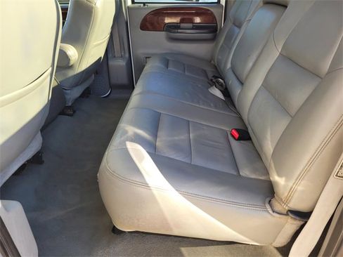 Used 2003 Ford F350 Lariat image 13