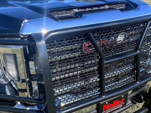 Used 2020 GMC Sierra 2500 SLT w/ SLT Convenience Package image 29