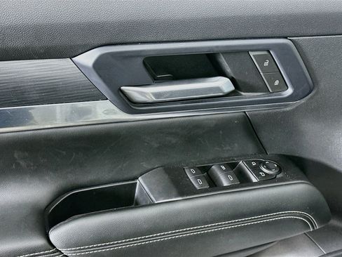 Used 2025 GMC Terrain Elevation FWD image 15