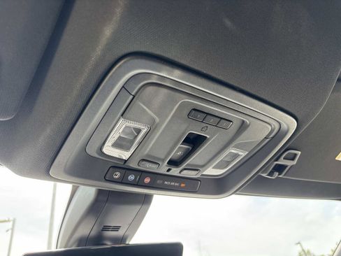 Used 2020 GMC Sierra 1500 AT4 w/ AT4 Premium Package image 24