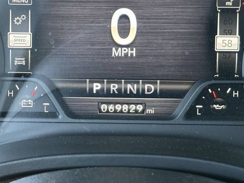 Used 2021 RAM 1500 Laramie AWD/4WD image 32