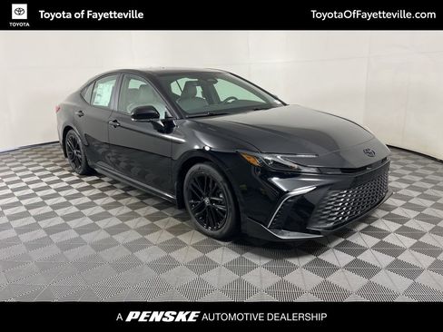 New 2026 Toyota Camry SE FWD image 6