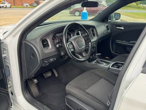 Used 2023 Dodge Charger SXT image 8