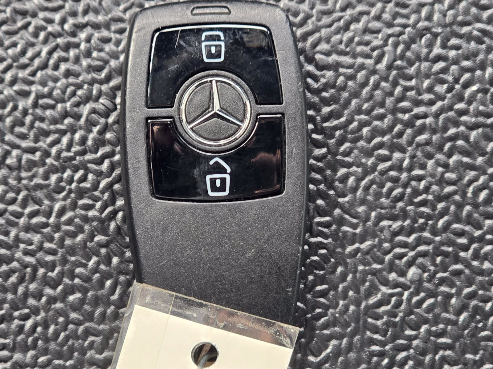 Used 2025 Mercedes-Benz Sprinter 2500 image 36