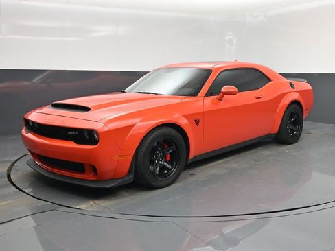 Used 2018 Dodge Challenger SRT Demon w/ Leather Front Seat Group RWD image 9