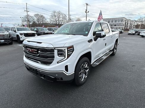 New 2026 GMC Sierra 1500 SLT w/ SLT Premium Plus Package image 3