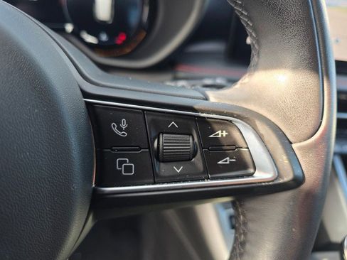 Used 2024 Dodge Hornet GT w/ GT Blacktop Package image 31