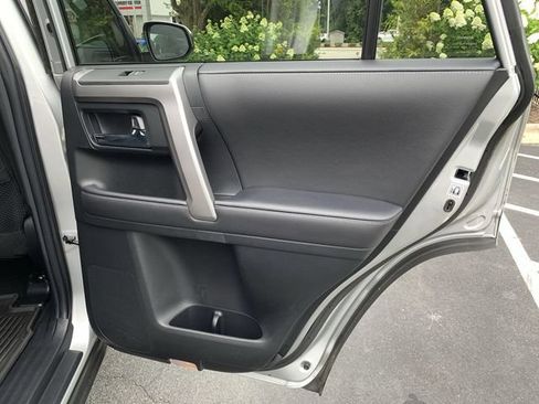 Certified 2022 Toyota 4Runner SR5 RWD image 11