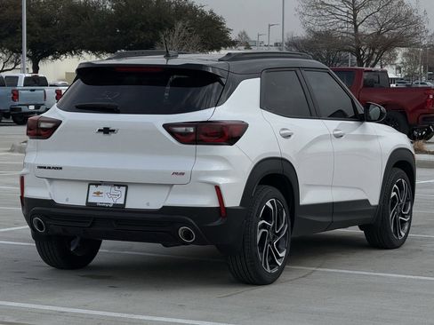New 2026 Chevrolet TrailBlazer RS w/ Convenience Package FWD image 4