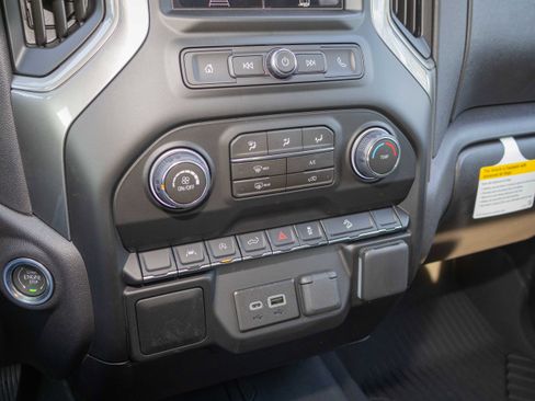 New 2026 Chevrolet Silverado 1500 Custom Trail Boss w/ LPO, Dark Essentials Package image 17