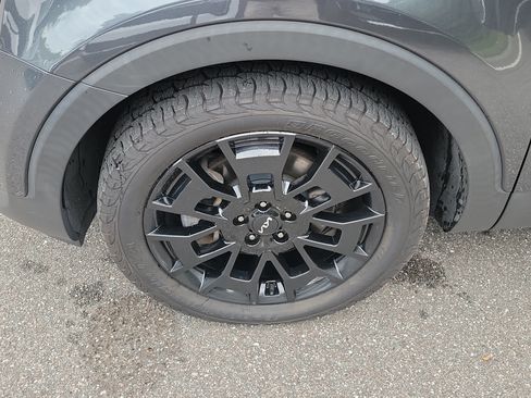 Certified 2022 Kia Telluride SX w/ SX Prestige Package AWD/4WD image 41