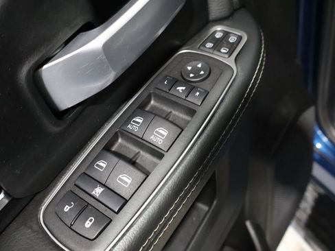 Used 2024 RAM 2500 Big Horn w/ Level 2 Equipment Group image 13