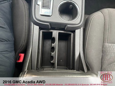 Used 2016 GMC Acadia SLE image 19