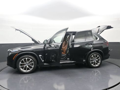 New 2026 BMW X5 xDrive50e AWD/4WD image 41