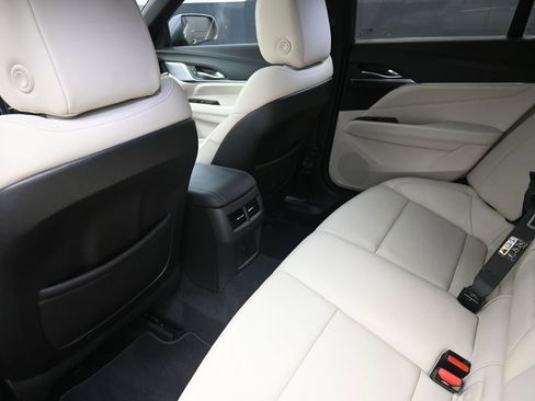 Used 2020 Cadillac CT4 Premium Luxury RWD image 25