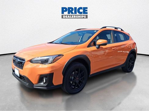 Used 2019 Subaru Crosstrek 2.0i Limited w/ Moonroof Package w/Navigation AWD/4WD image 2