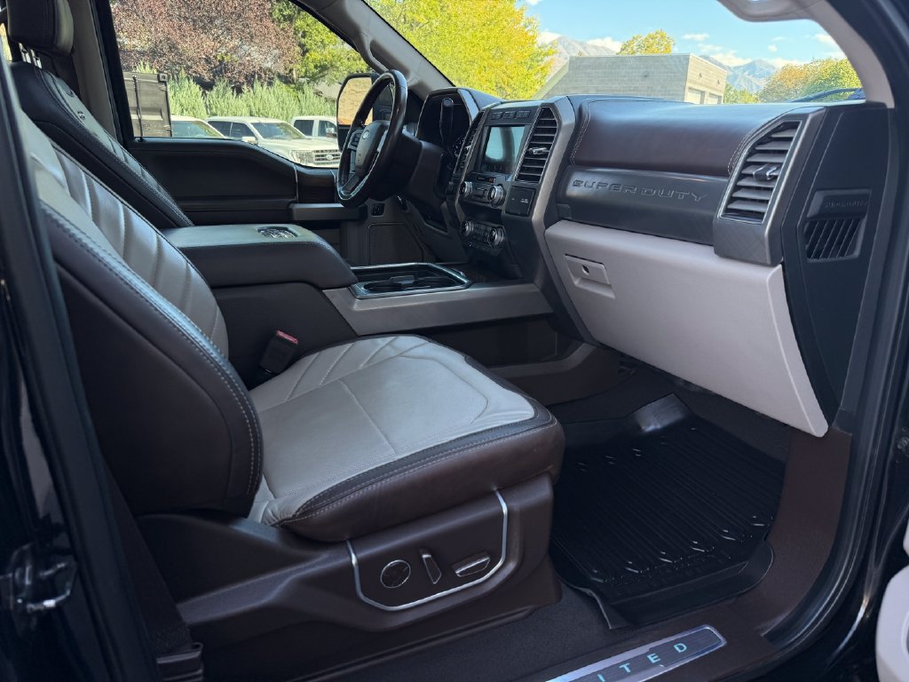 Used 2019 Ford F350 Limited w/ FX4 Off-Road Package AWD/4WD image 48