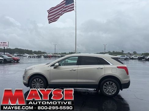 Used 2017 Cadillac XT5 Luxury w/ Driver Awareness Package FWD image 1
