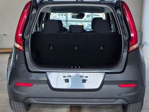 Used 2021 Kia Soul S image 5