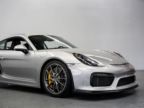 Used 2016 Porsche Cayman GT4 RWD image 35