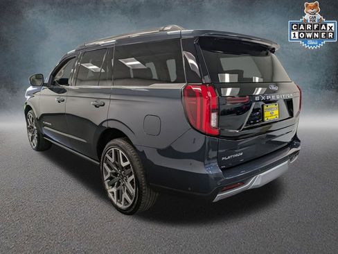 Used 2025 Ford Expedition Platinum w/ Platinum Ultimate Package image 6