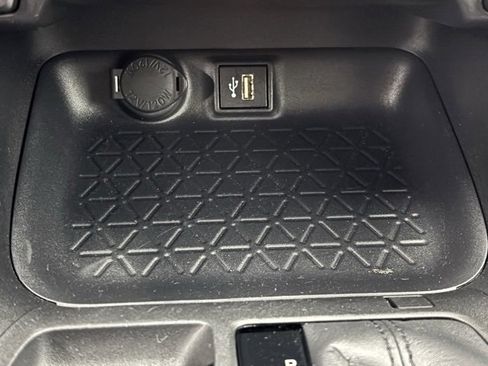 Used 2025 Toyota RAV4 LE image 25