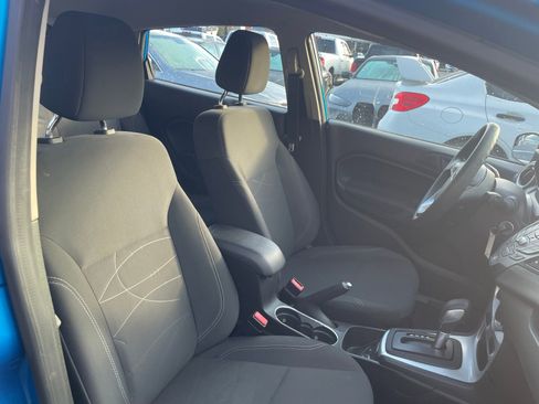 Used 2017 Ford Fiesta SE image 24
